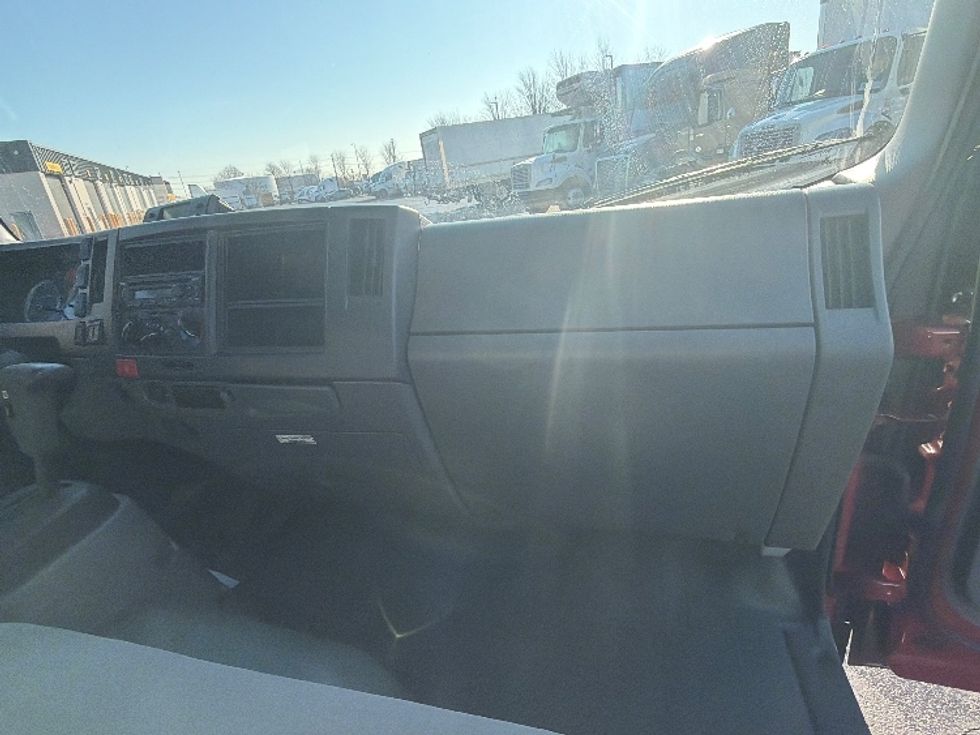 Refrigerated Truck-Light and Medium Duty Trucks-Isuzu-2021-NPRXD-Sturtevant-WI-120,135\n\t\tmiles-$ 54,500 - Image 20