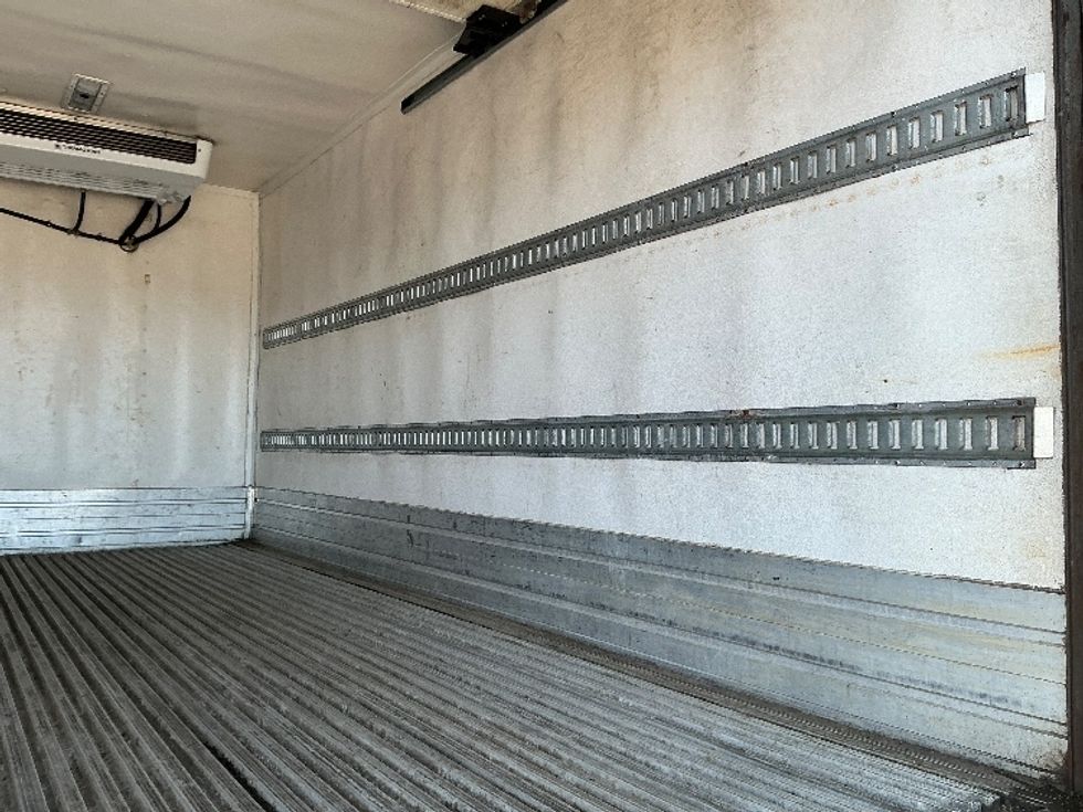 Refrigerated Truck-Light and Medium Duty Trucks-Isuzu-2021-NPRXD-Wilkes Barre-PA-209,223\n\t\tmiles-$ 31,250 - Image 12