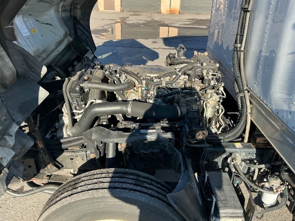 Refrigerated Truck-Light and Medium Duty Trucks-Isuzu-2021-NPRXD-Wilkes Barre-PA-209,223\n\t\tmiles-$ 31,250 - Image 24