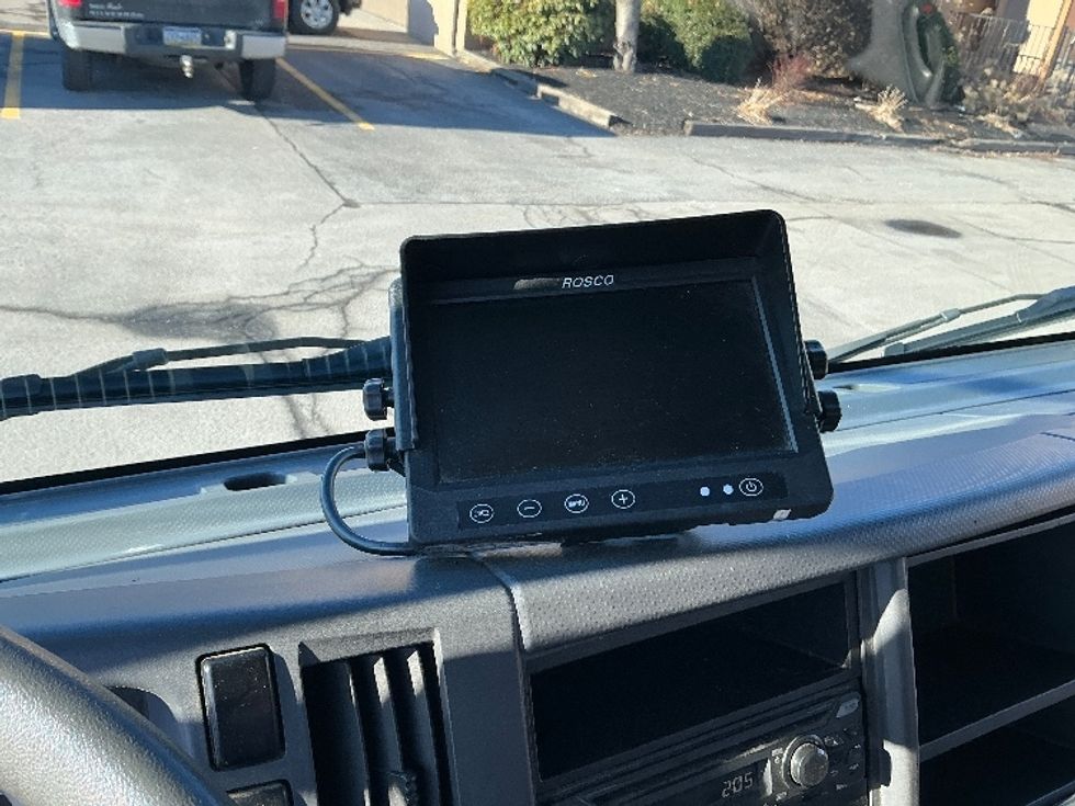 Refrigerated Truck-Light and Medium Duty Trucks-Isuzu-2021-NPRXD-Wilkes Barre-PA-209,223\n\t\tmiles-$ 31,250 - Image 25