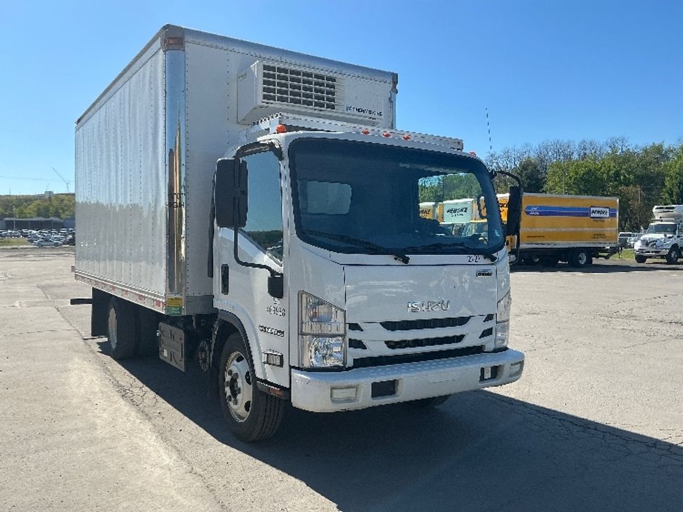Refrigerated Truck-Light and Medium Duty Trucks-Isuzu-2021-NPRXD-Wilkes Barre-PA-209,754\n\t\tmiles-$ 31,250 - Image 1