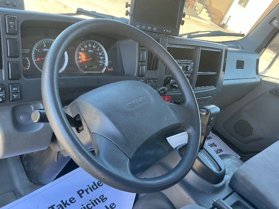 Refrigerated Truck-Light and Medium Duty Trucks-Isuzu-2021-NPRXD-Wilkes Barre-PA-209,754\n\t\tmiles-$ 31,250 - Image 17