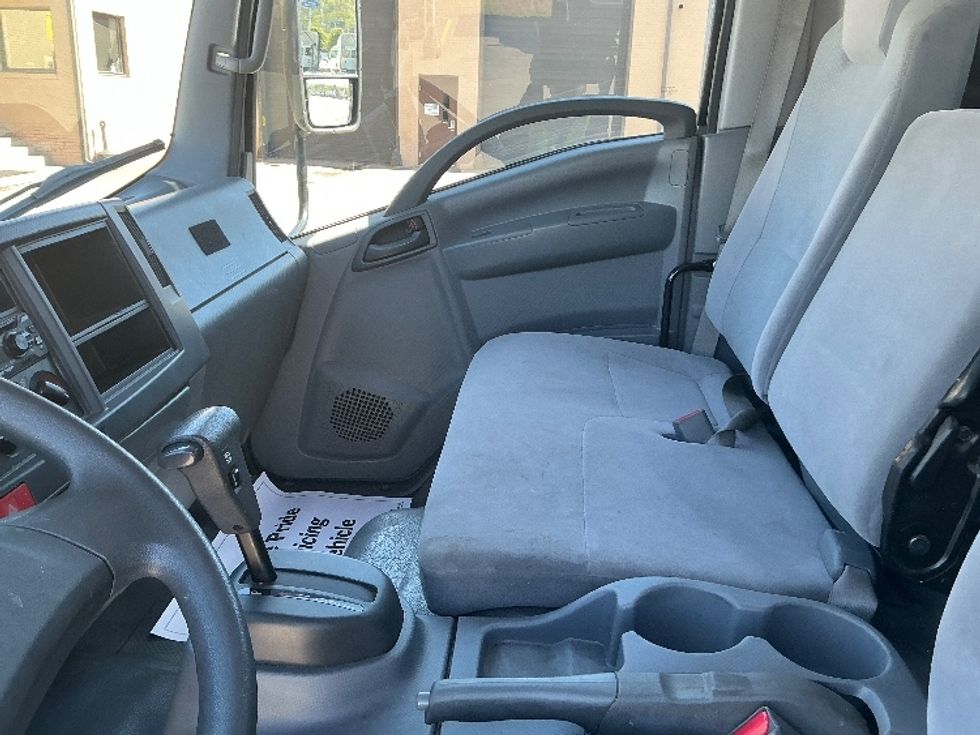 Refrigerated Truck-Light and Medium Duty Trucks-Isuzu-2021-NPRXD-Wilkes Barre-PA-209,754\n\t\tmiles-$ 31,250 - Image 19