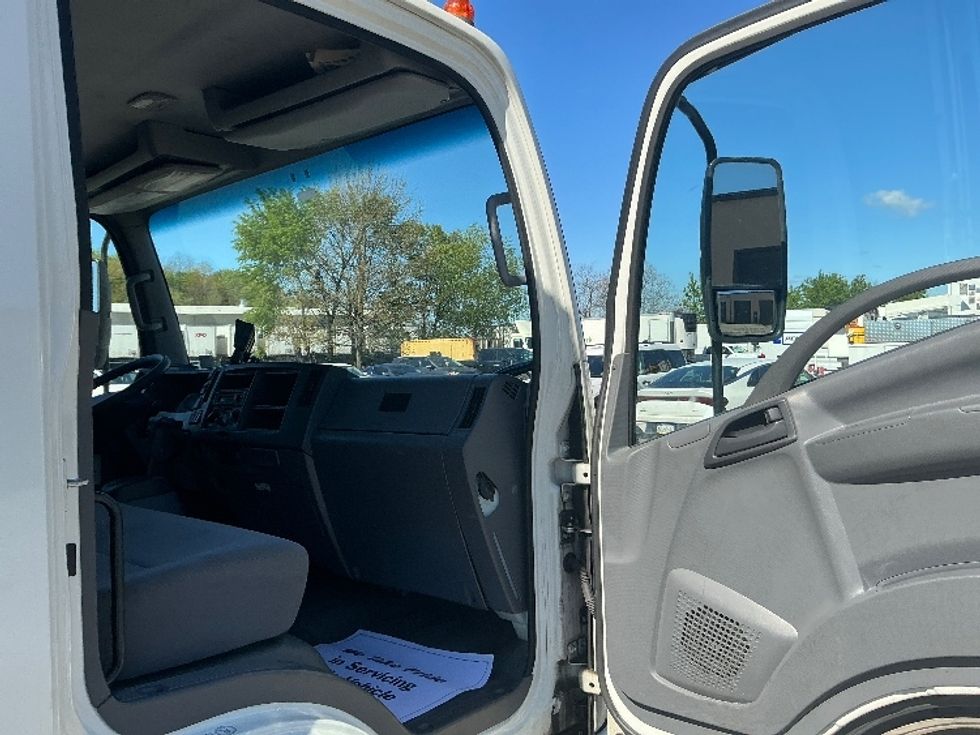 Refrigerated Truck-Light and Medium Duty Trucks-Isuzu-2021-NPRXD-Wilkes Barre-PA-209,754\n\t\tmiles-$ 31,250 - Image 20