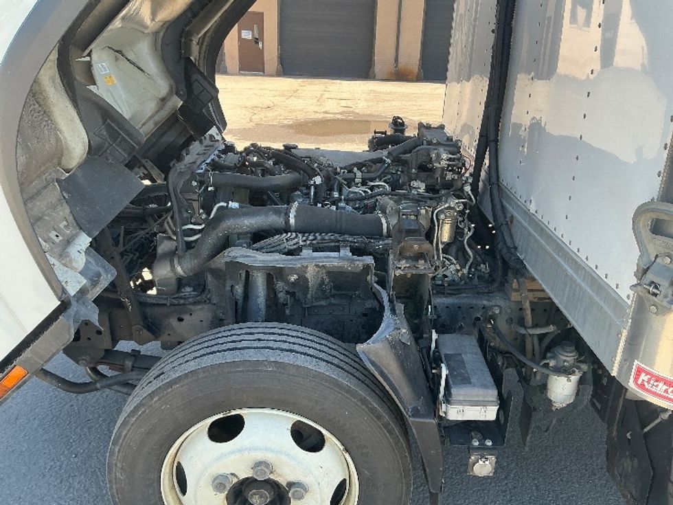 Refrigerated Truck-Light and Medium Duty Trucks-Isuzu-2021-NPRXD-Wilkes Barre-PA-209,754\n\t\tmiles-$ 31,250 - Image 24