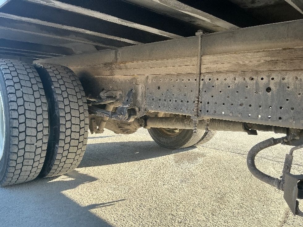 Refrigerated Truck-Light and Medium Duty Trucks-Isuzu-2021-NPRXD-Wilkes Barre-PA-210,155\n\t\tmiles-$ 31,000 - Image 14