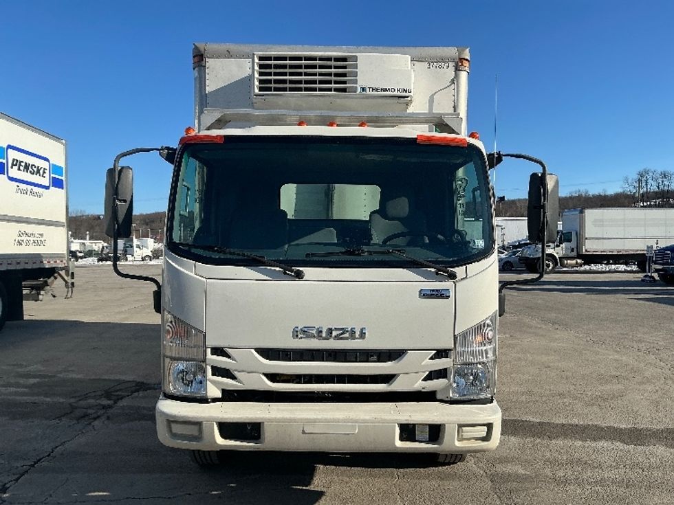 Refrigerated Truck-Light and Medium Duty Trucks-Isuzu-2021-NPRXD-Wilkes Barre-PA-210,155\n\t\tmiles-$ 31,000 - Image 2