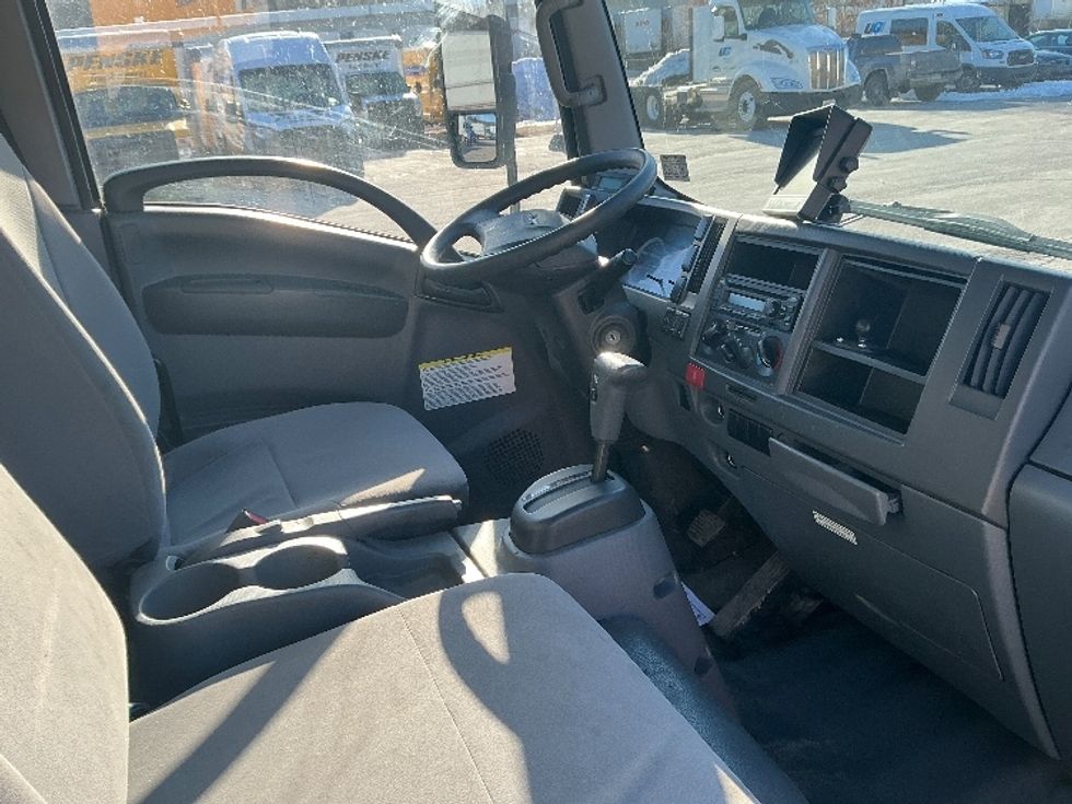 Refrigerated Truck-Light and Medium Duty Trucks-Isuzu-2021-NPRXD-Wilkes Barre-PA-210,155\n\t\tmiles-$ 31,000 - Image 22