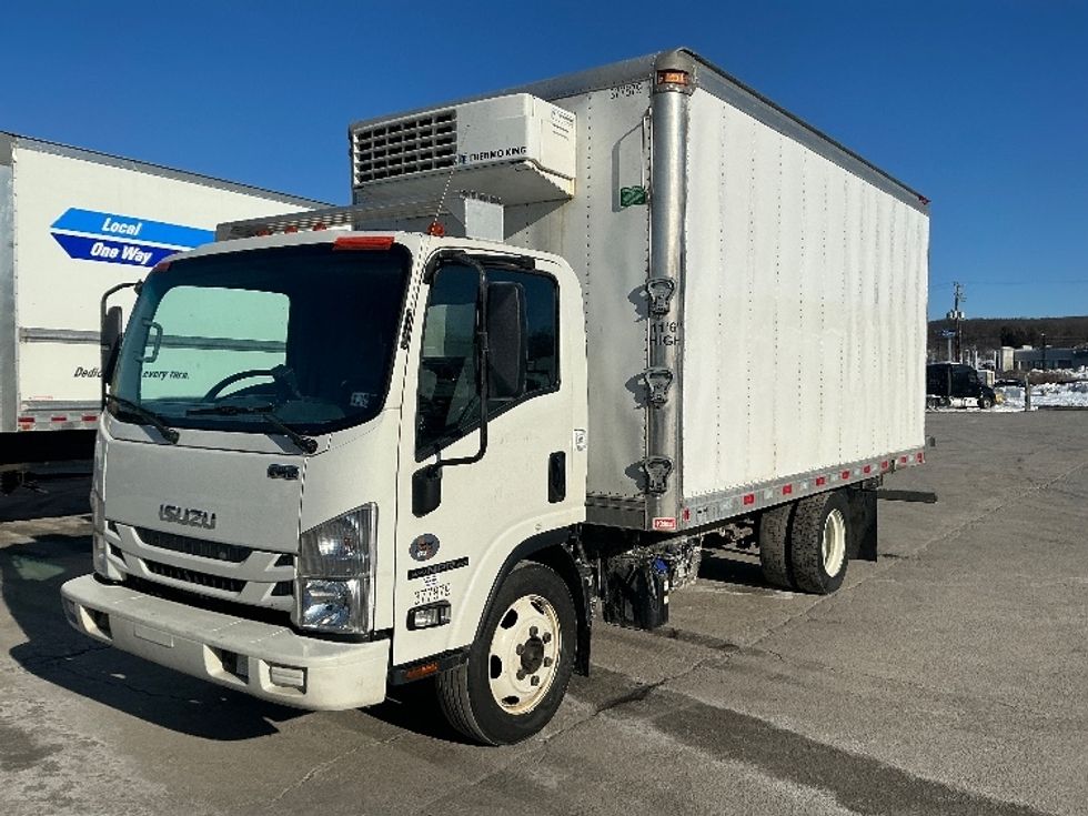 Refrigerated Truck-Light and Medium Duty Trucks-Isuzu-2021-NPRXD-Wilkes Barre-PA-210,155\n\t\tmiles-$ 31,000 - Image 3