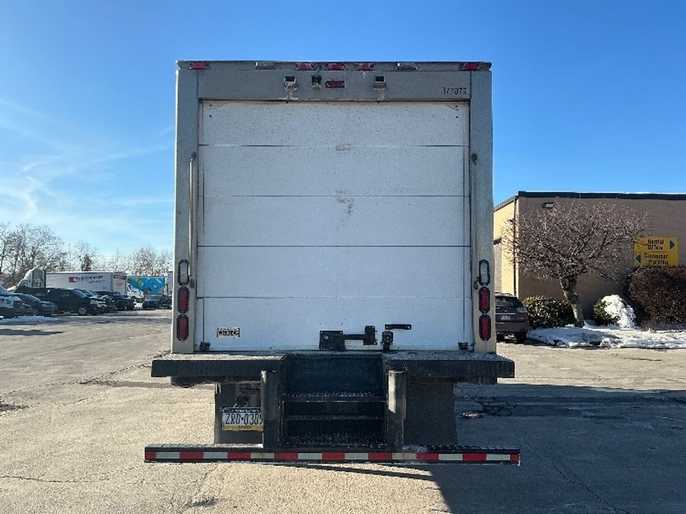 Refrigerated Truck-Light and Medium Duty Trucks-Isuzu-2021-NPRXD-Wilkes Barre-PA-210,155\n\t\tmiles-$ 31,000 - Image 7