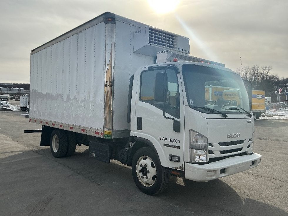 Refrigerated Truck-Light and Medium Duty Trucks-Isuzu-2021-NPRXD-Wilkes Barre-PA-216,240\n\t\tmiles-$ 32,000 - Image 1