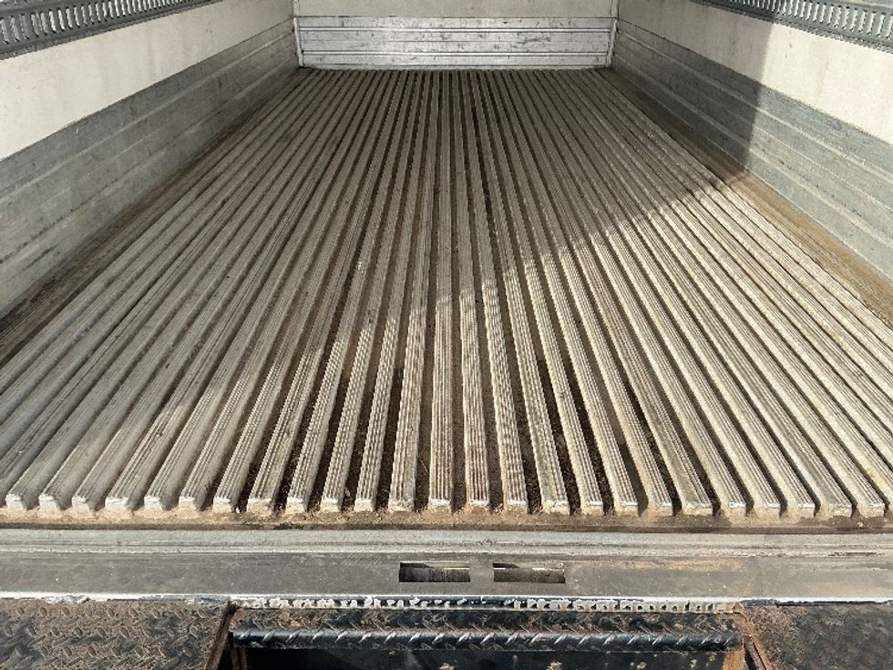 Refrigerated Truck-Light and Medium Duty Trucks-Isuzu-2021-NPRXD-Wilkes Barre-PA-216,240\n\t\tmiles-$ 32,000 - Image 10