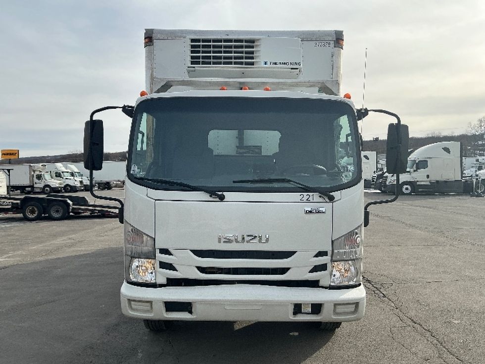 Refrigerated Truck-Light and Medium Duty Trucks-Isuzu-2021-NPRXD-Wilkes Barre-PA-216,240\n\t\tmiles-$ 32,000 - Image 2