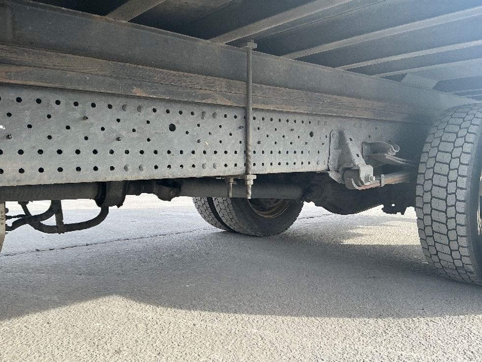 Refrigerated Truck-Light and Medium Duty Trucks-Isuzu-2021-NPRXD-Wilkes Barre-PA-216,240\n\t\tmiles-$ 32,000 - Image 5