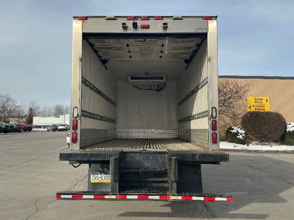 Refrigerated Truck-Light and Medium Duty Trucks-Isuzu-2021-NPRXD-Wilkes Barre-PA-216,240\n\t\tmiles-$ 32,000 - Image 9
