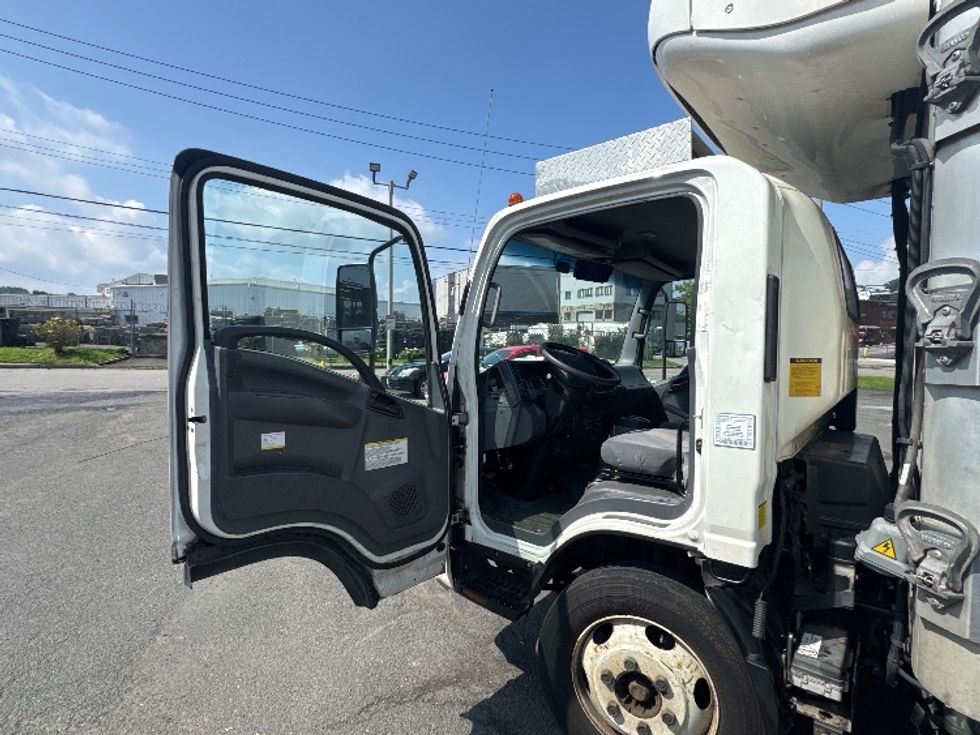 Refrigerated Truck-Light and Medium Duty Trucks-Isuzu-2021-NQR-Elmsford-NY-202,402\n\t\tmiles-$ 35,000 - Image 13