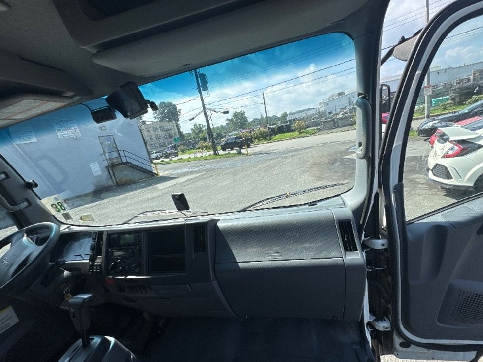 Refrigerated Truck-Light and Medium Duty Trucks-Isuzu-2021-NQR-Elmsford-NY-202,402\n\t\tmiles-$ 35,000 - Image 18
