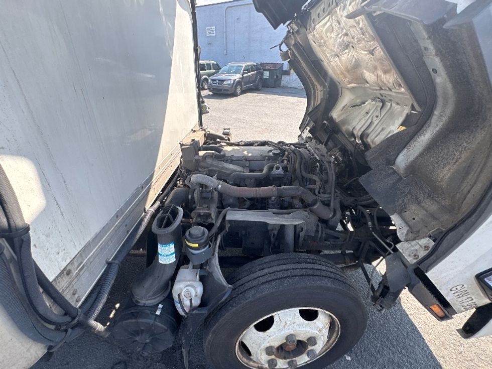 Refrigerated Truck-Light and Medium Duty Trucks-Isuzu-2021-NQR-Elmsford-NY-202,402\n\t\tmiles-$ 35,000 - Image 21
