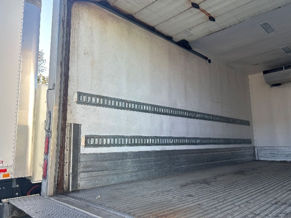 Refrigerated Truck-Light and Medium Duty Trucks-Isuzu-2021-NQR-Middlefield-OH-79,351\n\t\tmiles-$ 63,000 - Image 11