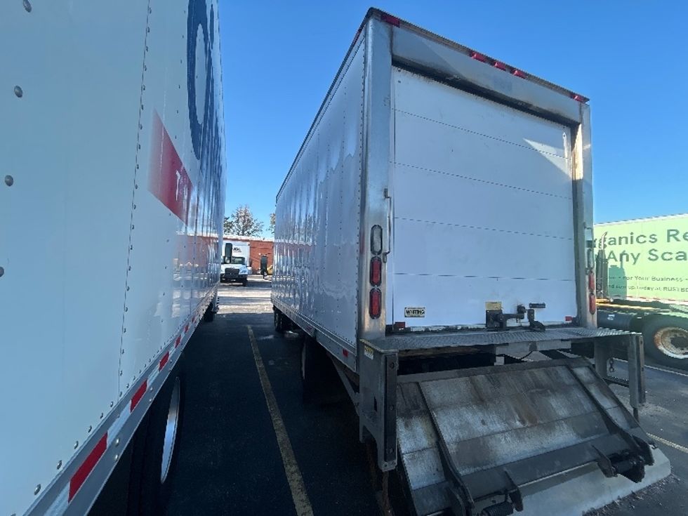 Refrigerated Truck-Light and Medium Duty Trucks-Isuzu-2021-NQR-Middlefield-OH-79,351\n\t\tmiles-$ 63,000 - Image 6