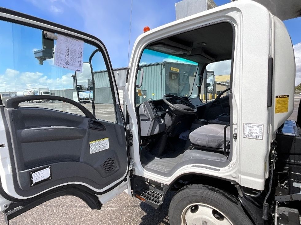 Refrigerated Truck-Light and Medium Duty Trucks-Isuzu-2021-NQR-West Valley City-UT-112,904\n\t\tmiles-$ 55,750 - Image 16