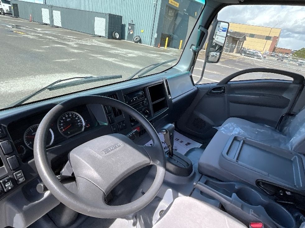 Refrigerated Truck-Light and Medium Duty Trucks-Isuzu-2021-NQR-West Valley City-UT-112,904\n\t\tmiles-$ 55,750 - Image 17