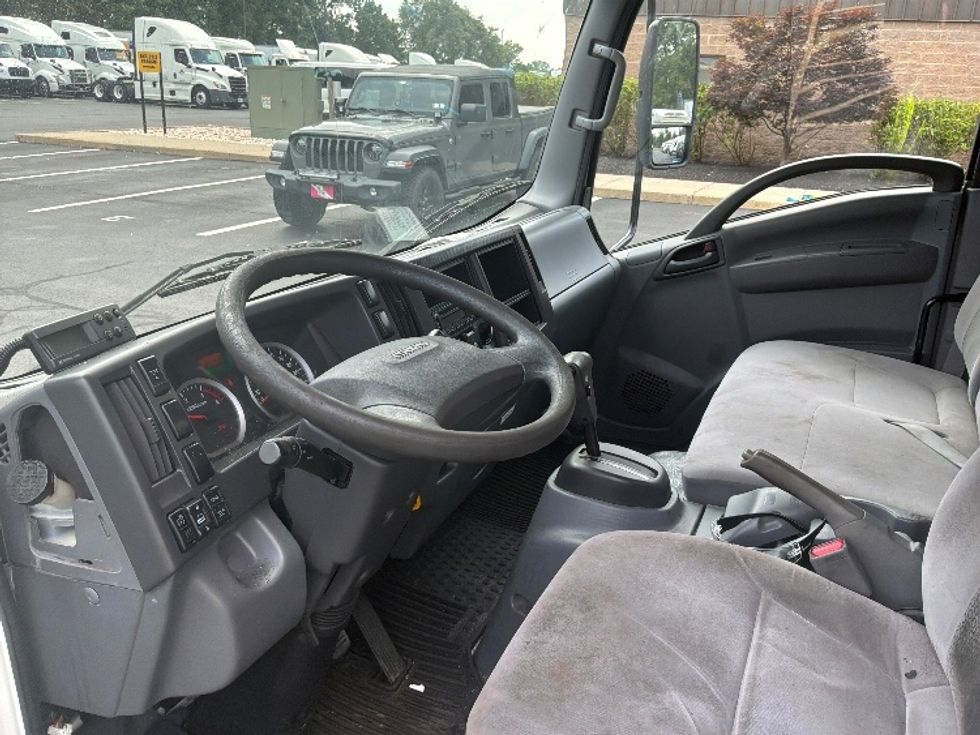 Refrigerated Truck-Light and Medium Duty Trucks-Isuzu-2021-NRR-Bensalem-PA-125,367\n\t\tmiles-$ 50,750 - Image 17