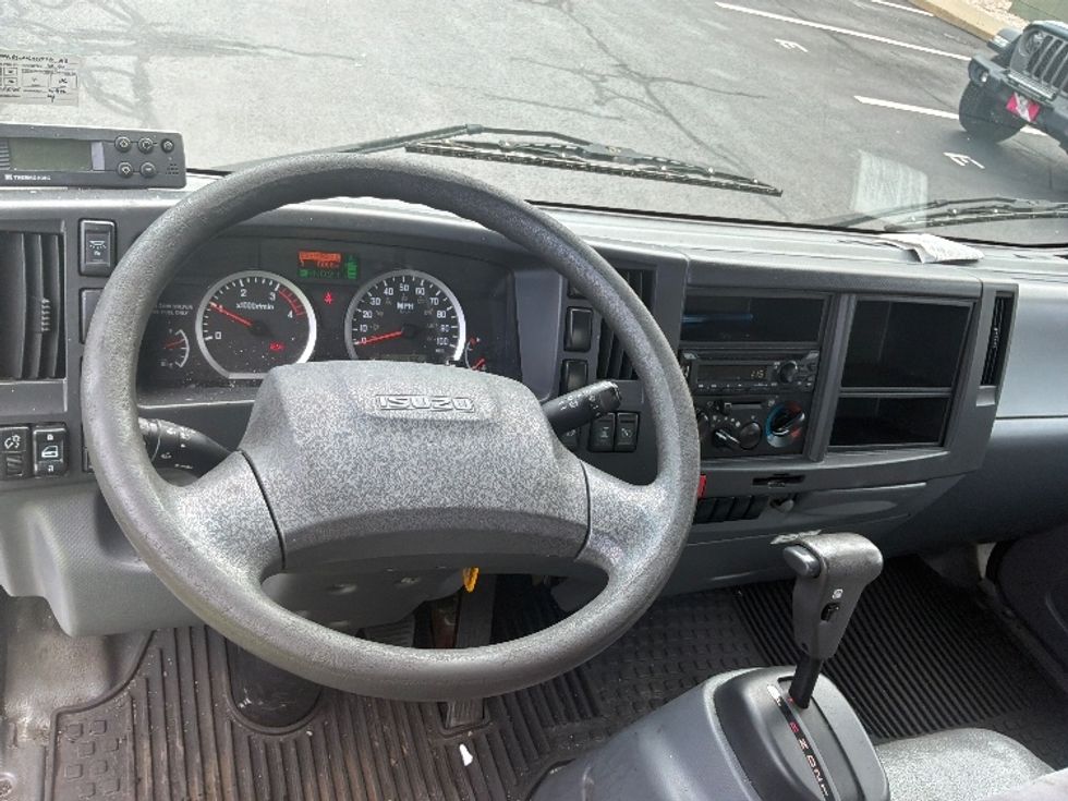 Refrigerated Truck-Light and Medium Duty Trucks-Isuzu-2021-NRR-Bensalem-PA-125,367\n\t\tmiles-$ 50,750 - Image 18
