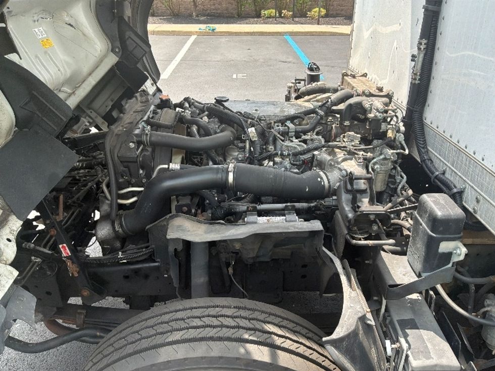 Refrigerated Truck-Light and Medium Duty Trucks-Isuzu-2021-NRR-Bensalem-PA-125,367\n\t\tmiles-$ 50,750 - Image 24
