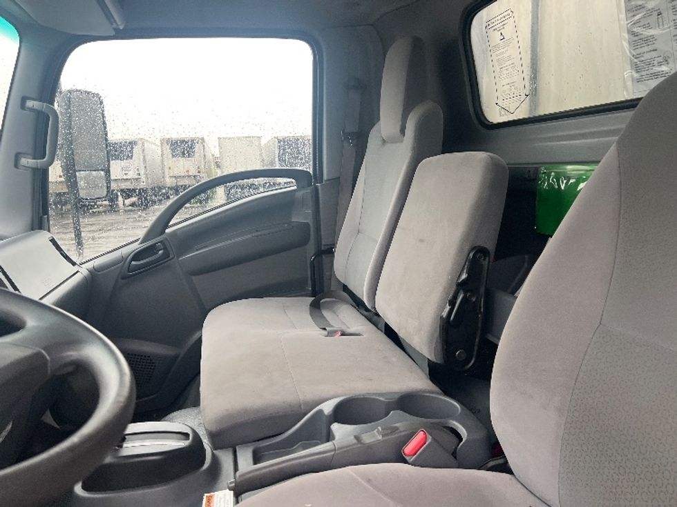 Refrigerated Truck-Light and Medium Duty Trucks-Isuzu-2021-NRR-Brook Park-OH-104,822\n\t\tmiles-$ 57,500 - Image 19