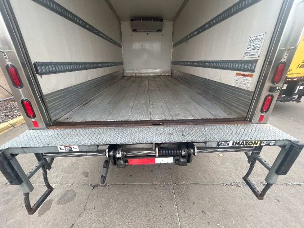 Refrigerated Truck-Light and Medium Duty Trucks-Isuzu-2021-NRR-Brooklyn Park-MN-101,966\n\t\tmiles-$ 62,250 - Image 10