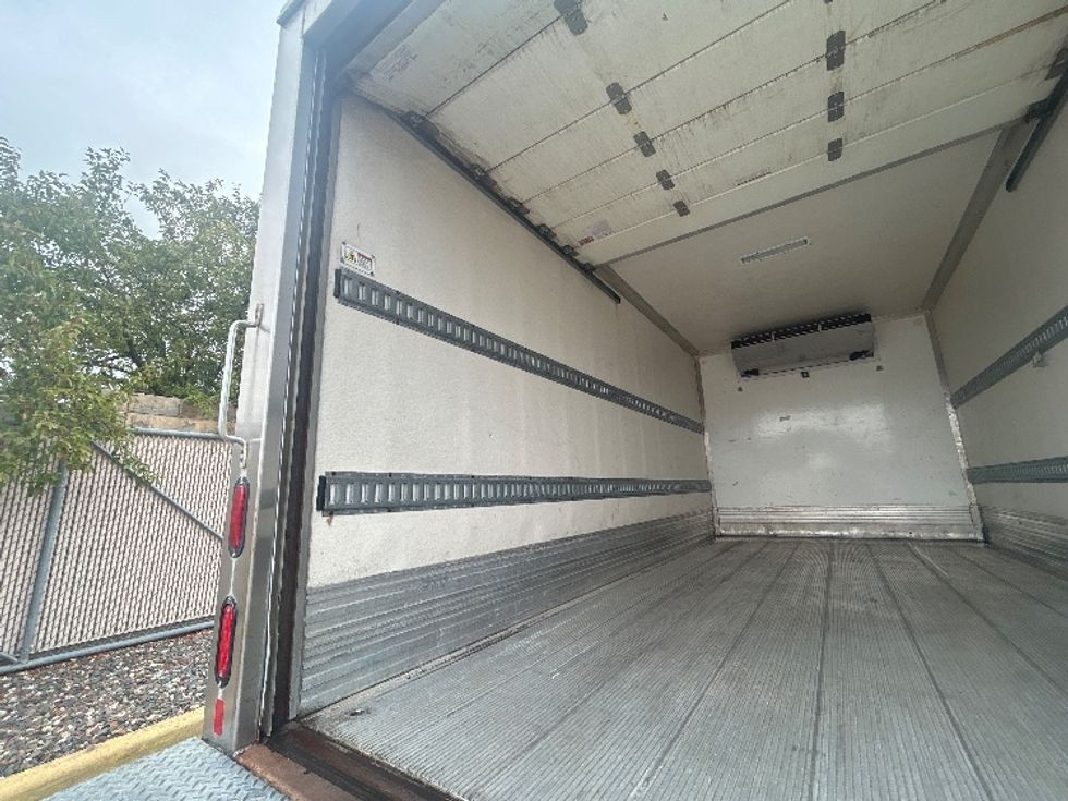 Refrigerated Truck-Light and Medium Duty Trucks-Isuzu-2021-NRR-Brooklyn Park-MN-101,966\n\t\tmiles-$ 62,250 - Image 11