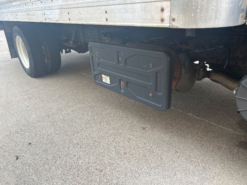 Refrigerated Truck-Light and Medium Duty Trucks-Isuzu-2021-NRR-Brooklyn Park-MN-101,966\n\t\tmiles-$ 62,250 - Image 14