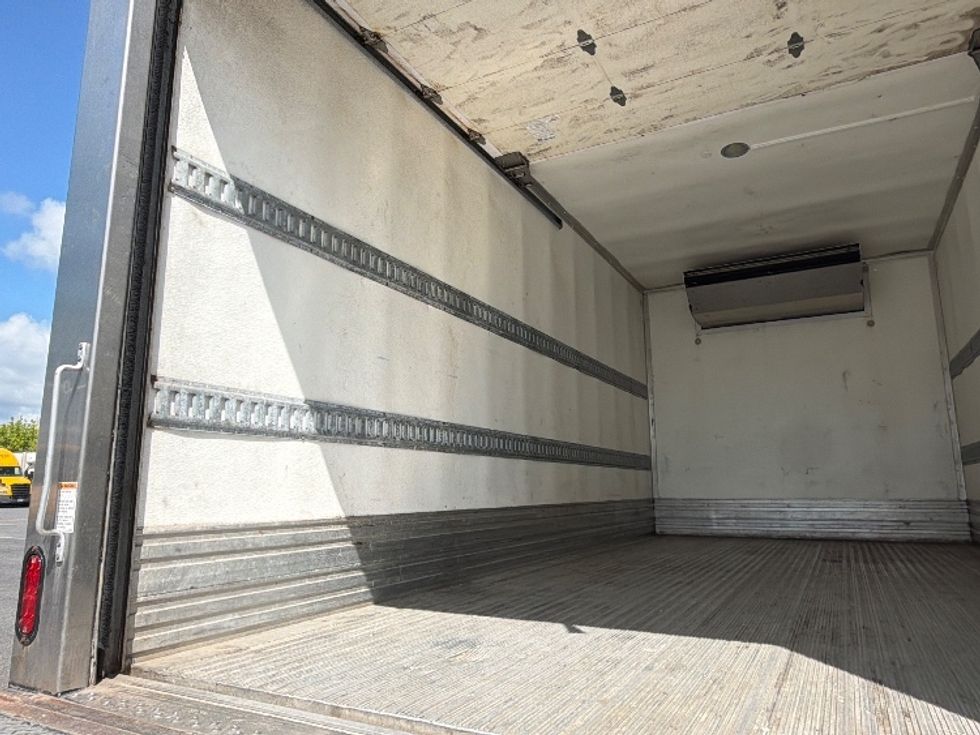 Refrigerated Truck-Light and Medium Duty Trucks-Isuzu-2021-NRR-Cranbury-NJ-56,107\n\t\tmiles-$ 62,500 - Image 11