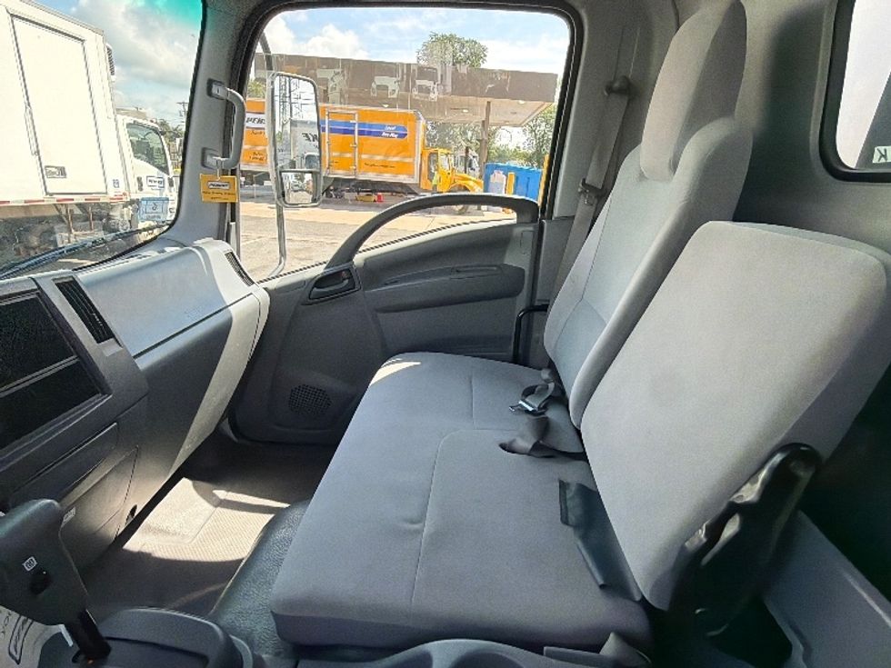 Refrigerated Truck-Light and Medium Duty Trucks-Isuzu-2021-NRR-Cranbury-NJ-56,107\n\t\tmiles-$ 62,500 - Image 19