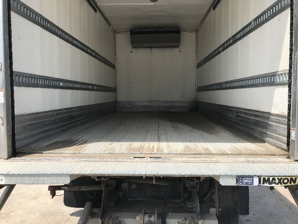 Refrigerated Truck-Light and Medium Duty Trucks-Isuzu-2021-NRR-Des Moines-IA-110,054\n\t\tmiles-$ 59,000 - Image 10
