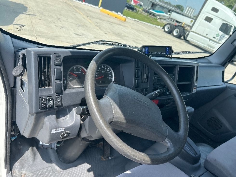 Refrigerated Truck-Light and Medium Duty Trucks-Isuzu-2021-NRR-Des Moines-IA-110,054\n\t\tmiles-$ 59,000 - Image 17