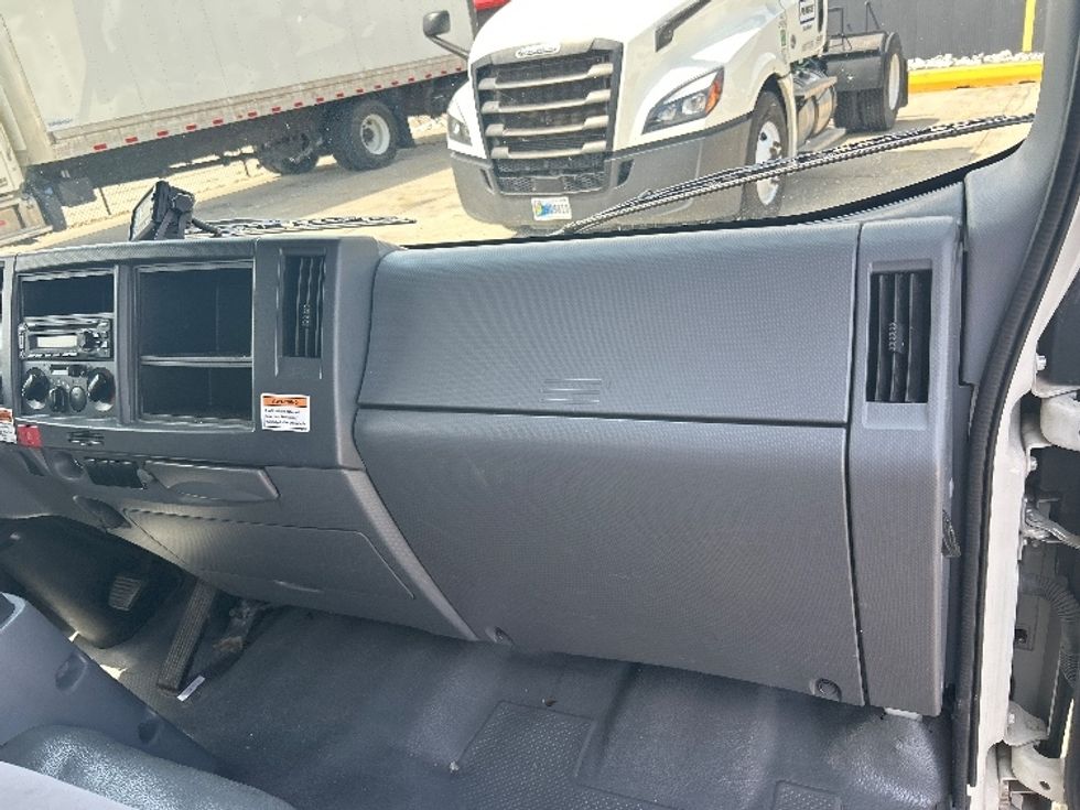 Refrigerated Truck-Light and Medium Duty Trucks-Isuzu-2021-NRR-Des Moines-IA-110,054\n\t\tmiles-$ 59,000 - Image 21