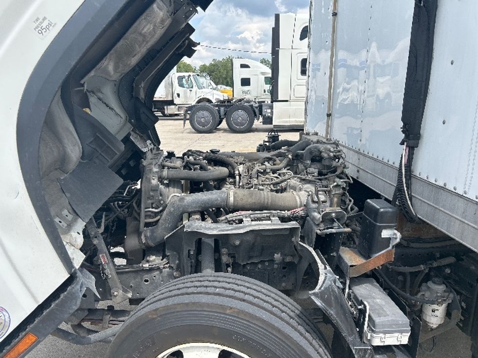 Refrigerated Truck-Light and Medium Duty Trucks-Isuzu-2021-NRR-Des Moines-IA-110,054\n\t\tmiles-$ 59,000 - Image 23