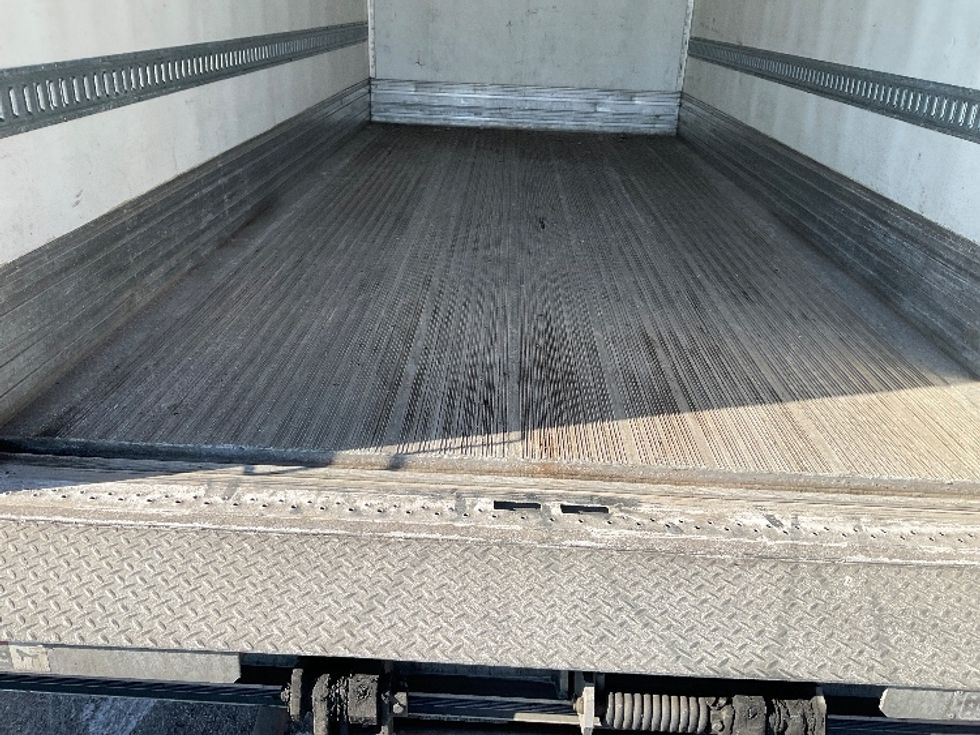 Refrigerated Truck-Light and Medium Duty Trucks-Isuzu-2021-NRR-Erlanger-KY-114,603\n\t\tmiles-$ 58,250 - Image 10