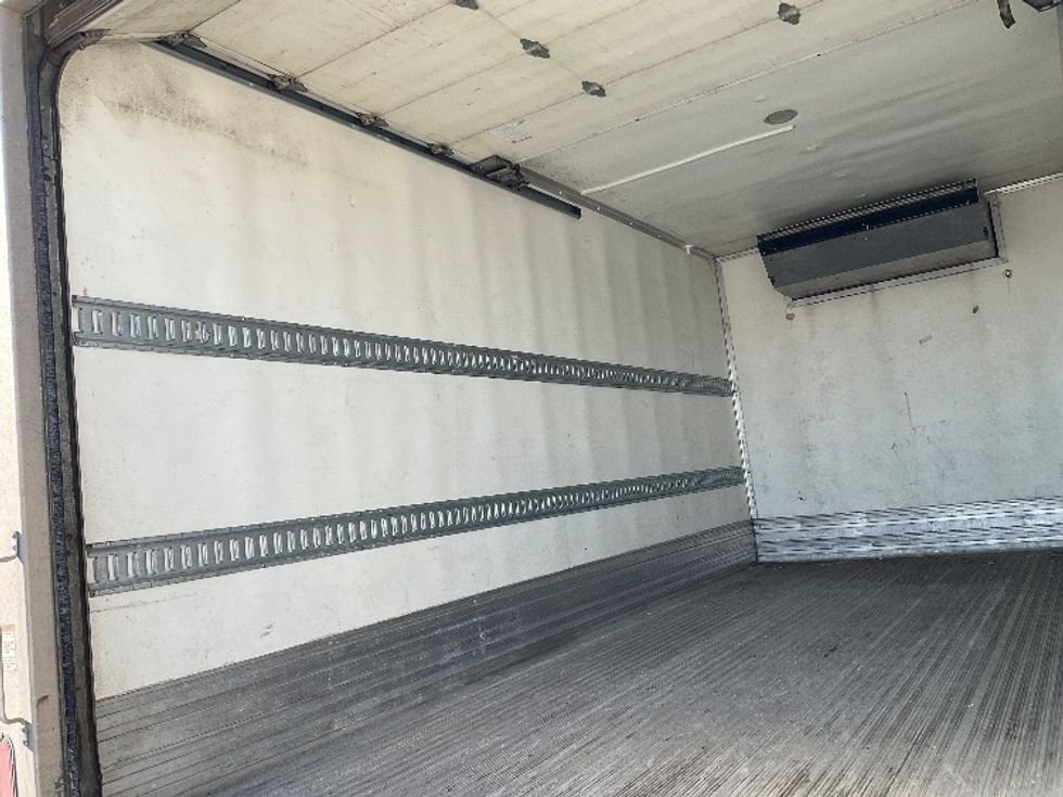 Refrigerated Truck-Light and Medium Duty Trucks-Isuzu-2021-NRR-Erlanger-KY-114,603\n\t\tmiles-$ 58,250 - Image 11