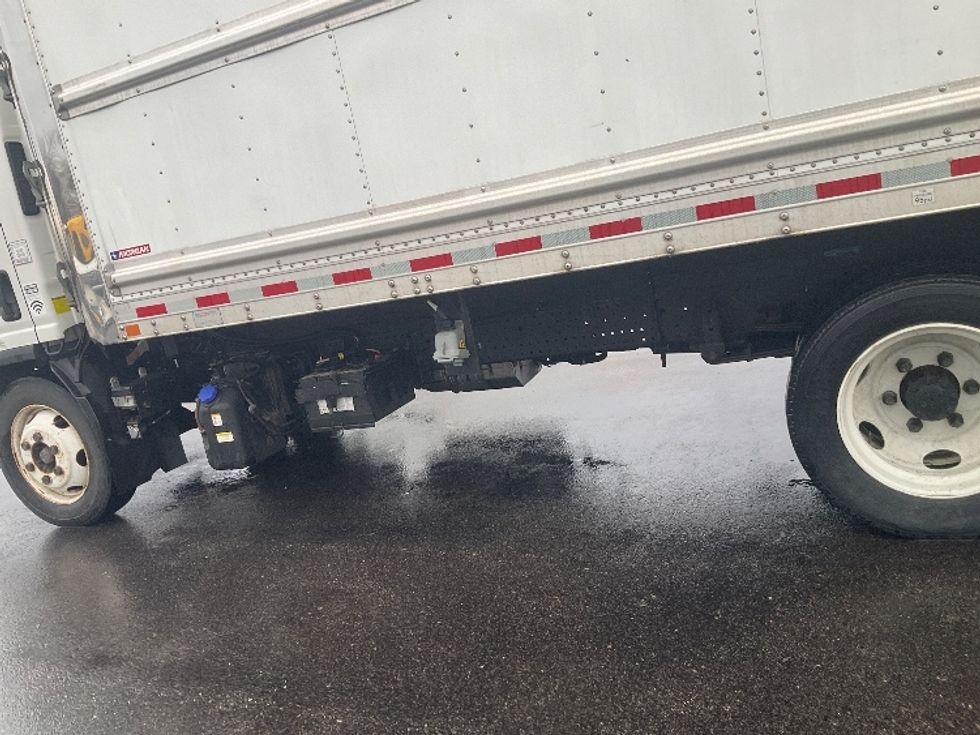 Refrigerated Truck-Light and Medium Duty Trucks-Isuzu-2021-NRR-Erlanger-KY-114,603\n\t\tmiles-$ 58,250 - Image 5