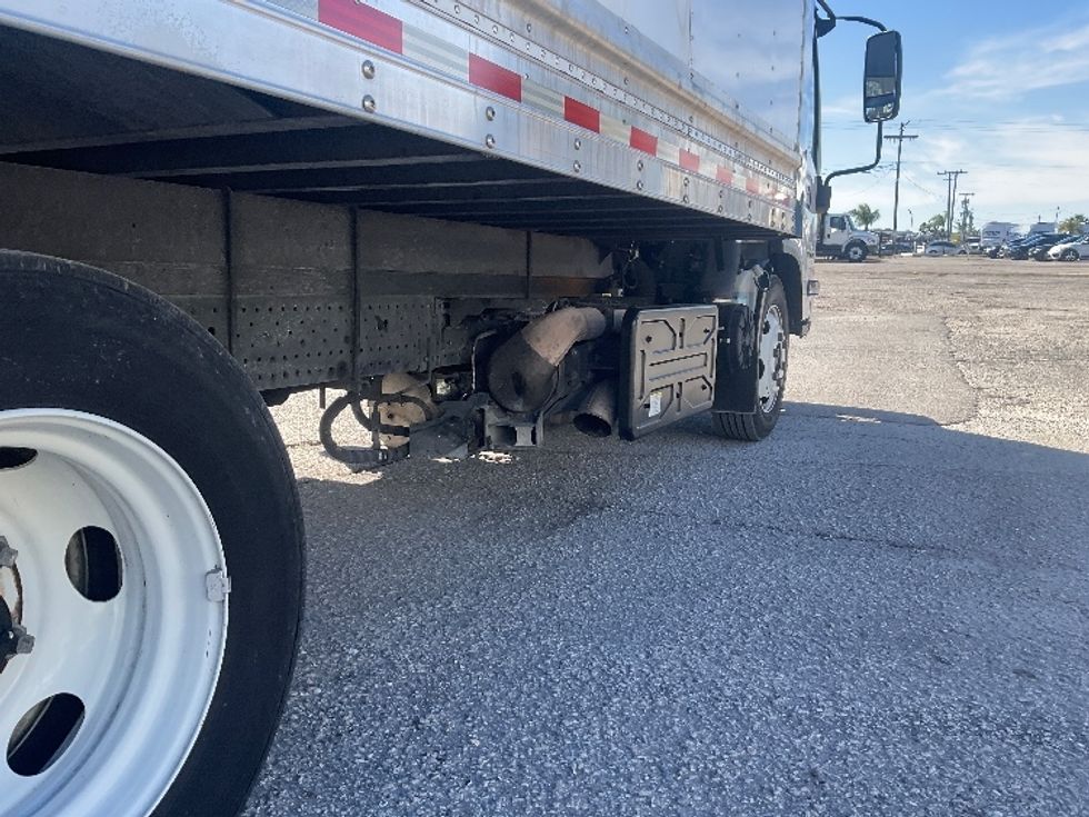 Refrigerated Truck-Light and Medium Duty Trucks-Isuzu-2021-NRR-Fort Myers-FL-85,735\n\t\tmiles-$ 61,500 - Image 15
