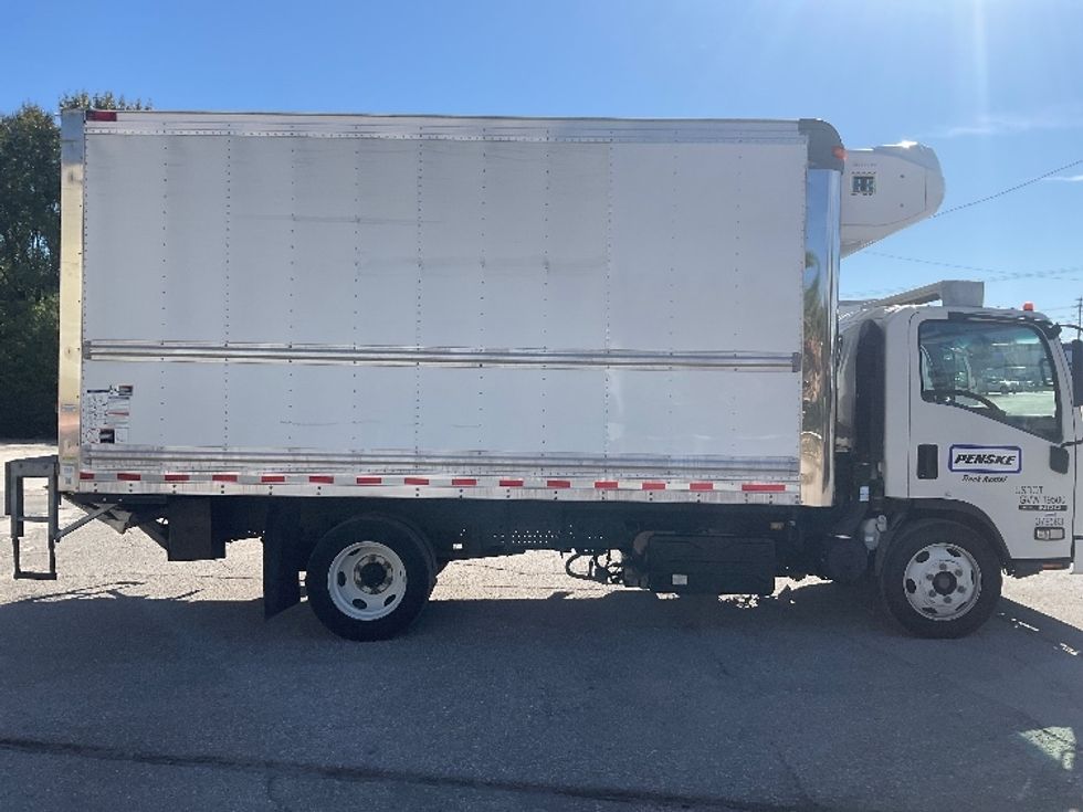 Refrigerated Truck-Light and Medium Duty Trucks-Isuzu-2021-NRR-Fort Myers-FL-85,735\n\t\tmiles-$ 61,500 - Image 16