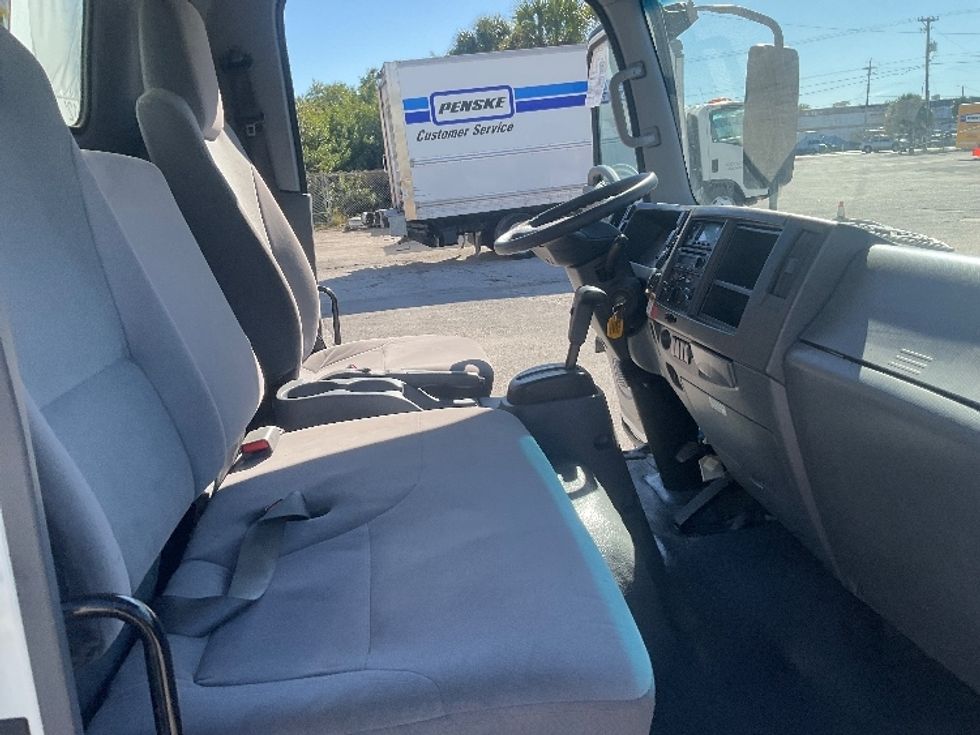 Refrigerated Truck-Light and Medium Duty Trucks-Isuzu-2021-NRR-Fort Myers-FL-85,735\n\t\tmiles-$ 61,500 - Image 22