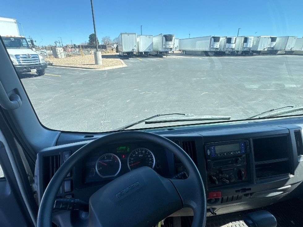 Refrigerated Truck-Light and Medium Duty Trucks-Isuzu-2021-NRR-Greeley-CO-120,290\n\t\tmiles-$ 56,500 - Image 17