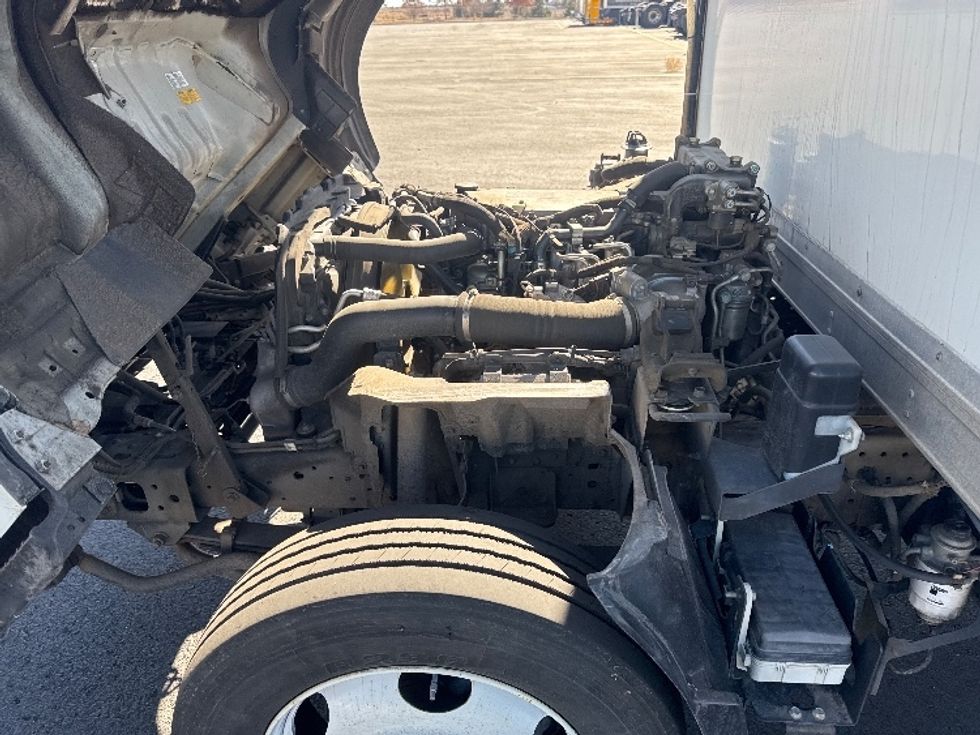 Refrigerated Truck-Light and Medium Duty Trucks-Isuzu-2021-NRR-Greeley-CO-120,290\n\t\tmiles-$ 56,500 - Image 23