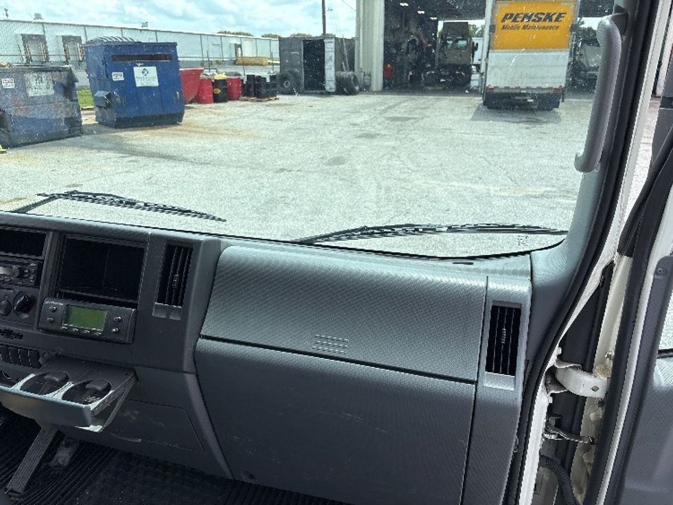 Refrigerated Truck-Light and Medium Duty Trucks-Isuzu-2021-NRR-Greer-SC-197,527\n\t\tmiles-$ 40,750 - Image 21
