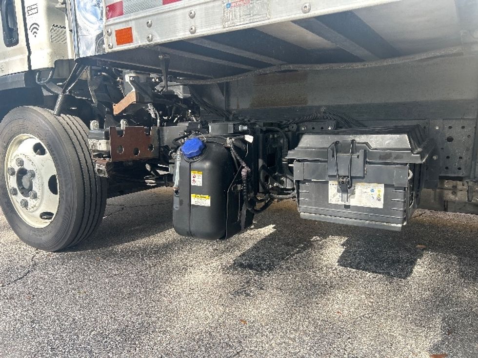 Refrigerated Truck-Light and Medium Duty Trucks-Isuzu-2021-NRR-Jacksonville-FL-95,276\n\t\tmiles-$ 60,250 - Image 26