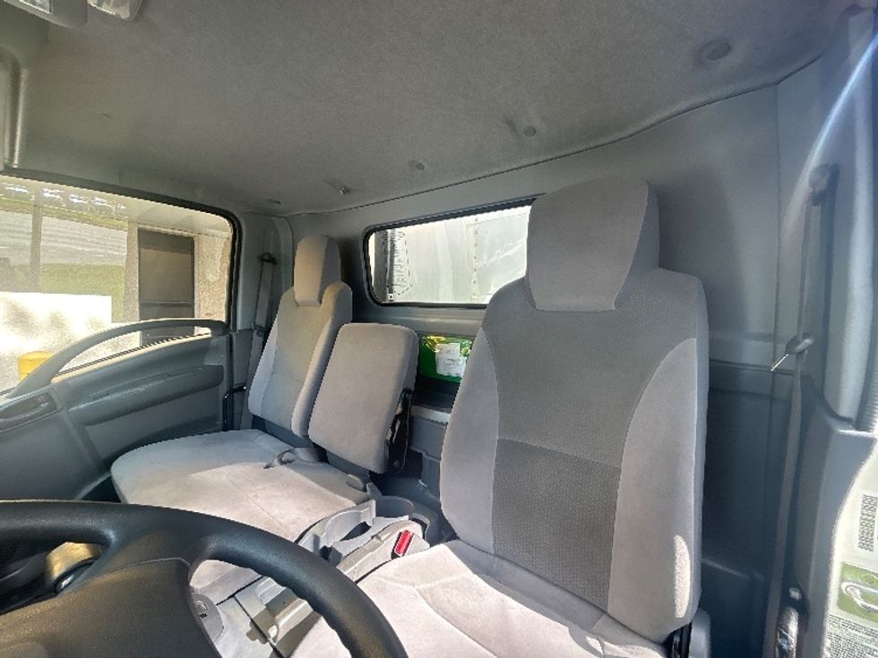 Refrigerated Truck-Light and Medium Duty Trucks-Isuzu-2021-NRR-Jacksonville-FL-95,276\n\t\tmiles-$ 60,250 - Image 27